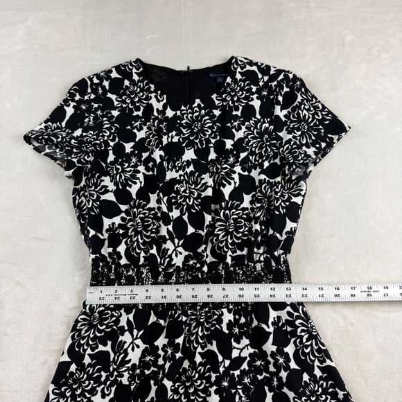 Brooks Brothers Floral Dress Womens 8 Black White Smocked Waist Timeless Classic Brooks Brothers Floral Dress Womens 8 Black White Smocked Waist Timeless Classic